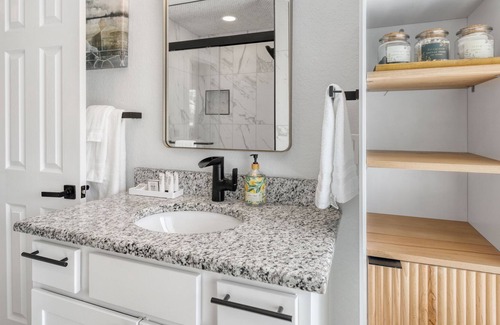 Salida Casa | Mountain-View Home & Cabin on Arkansas River - Dog-Friendly & RVs welcome