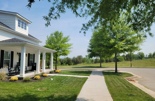 Kingston Casa | Mountain view home
