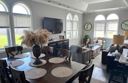Boyne Falls Casa | Mountain View Inn at Boyne Falls