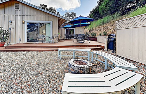 Los Gatos Casa | Mountain-view marvel with serene outdoor living space