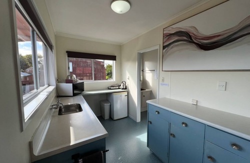 Taupo Hotel | Mountain View Motel, Taupo