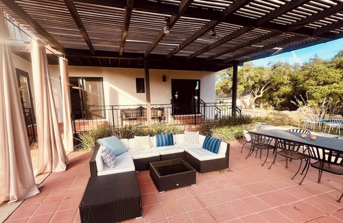 Meiners Oaks Apartamento | Mountain View’s galore, Ojai Oasis apartment