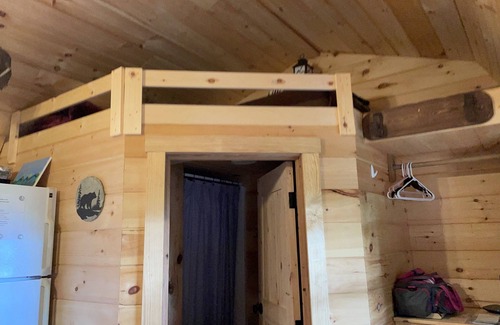 Whittier Apartamento | Mountain View Shed
