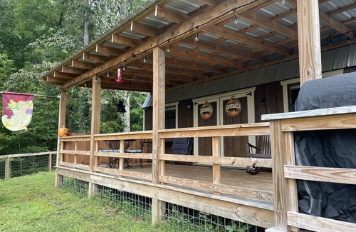 Whittier Apartamento | Mountain View Shed