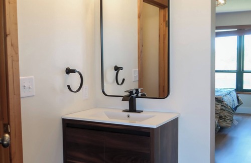 Tetonia Cabina | Mountain View Studio Suite - Double Queen