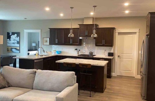 Agassiz Casa | Mountain View suite