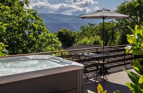 Tesimo Apartamento | Mountain View Suites
