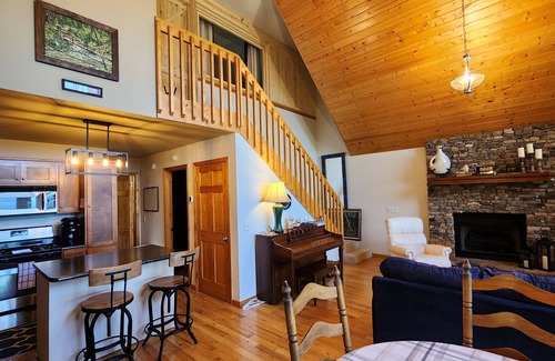 Murphy Casa | Mountain Views- Appalachian Mtns / Smokies. Waterfalls, trails, casino nearby!