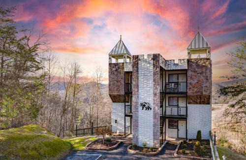 Caton Apartamento | Mountain Views at Dolly's Castle Unit 5