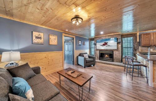Caton Apartamento | Mountain Views at Dolly's Castle Unit 2