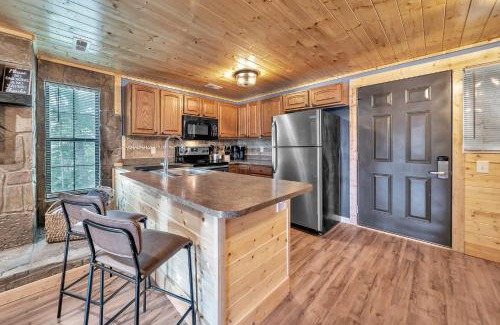 Caton Apartamento | Mountain Views at Dolly's Castle Unit 2