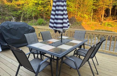 Franconia Casa | Mountain Views! Copper Cannon Lodge in Franconia