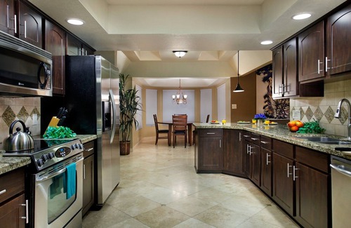 La Tierra Estates Casa | Mountain Views & Heated Pool/Spa & Amenities Galore!
