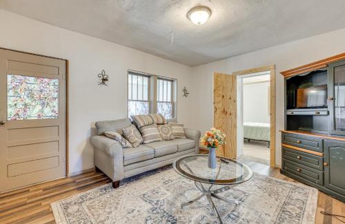 Aguilar Casa | Mountain Views Peaceful Aguilar Getaway!