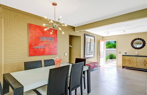 Racquet Club South Casa | Mountain Views & Private Backyard Pool with Spa | Updated Gem Near Downtown