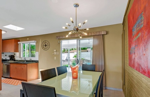 Racquet Club South Casa | Mountain Views & Private Backyard Pool with Spa | Updated Gem Near Downtown
