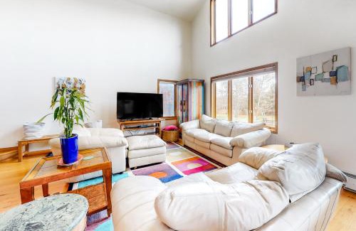 Willowbrook Meadows Casa | Mountain Vistas