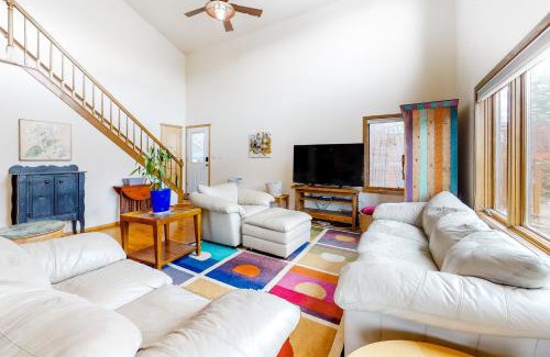 Willowbrook Meadows Casa | Mountain Vistas