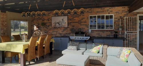Hekpoort Casa | Mountains and More