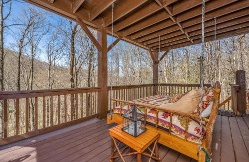 Elk Park Casa | Mountainside Charm