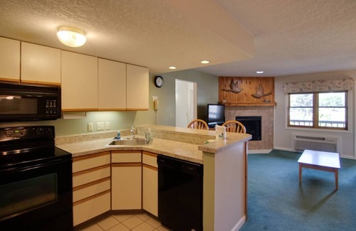 North Woodstock Casa | Mountainside Getaway at Deer Park Resort