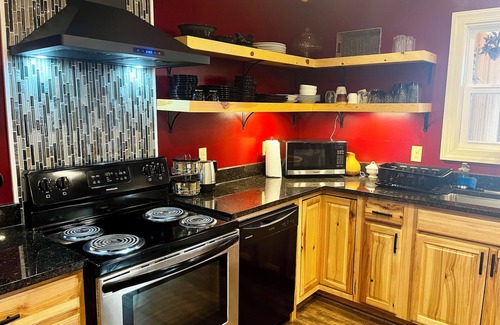 Alexander Casa | MountainSunrise-Rustic Cabin-20 minutos-Asheville