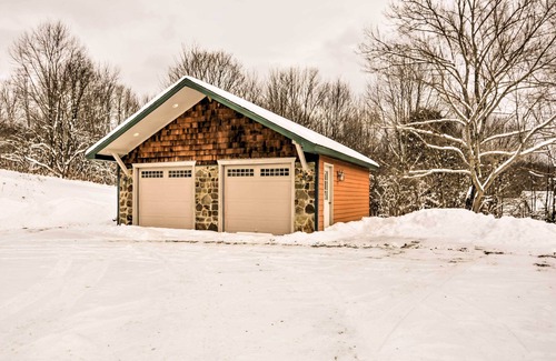 Ellicottville Cabaña | Mountaintop Ellicottville Home: 7 Mi to Ski Resort