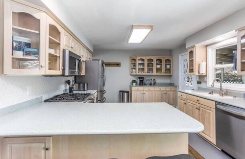 Seward Casa | MountainView Getaway - Spacious Home, Sleeps 11
