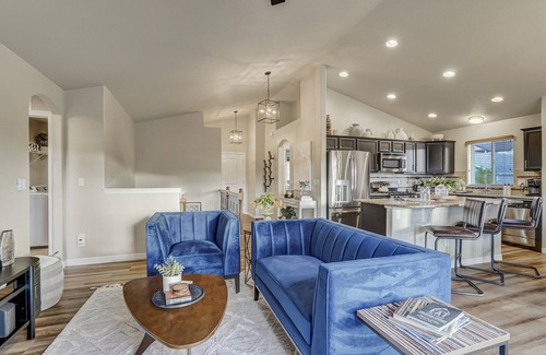 Monument Casa | Mountainview Marvel