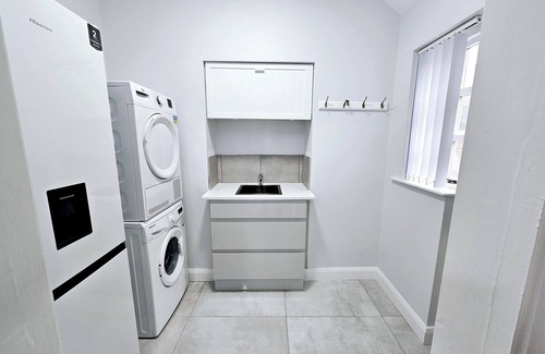 Downpatrick Casa | Mountpanther Holiday House