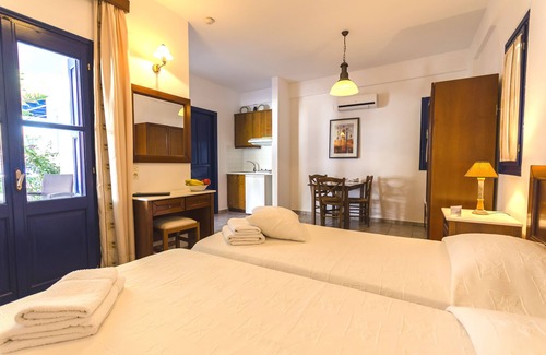 Astypalaia Casa | Mouras Studios
