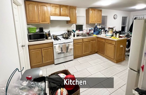 Roselle Park Apartamento | Move In Ready - 2 Beds + Bonus Room