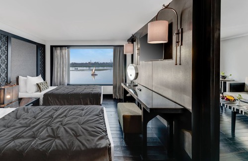 Nile River Luxor Alquiler De Eote | Movenpick MS Darakum
