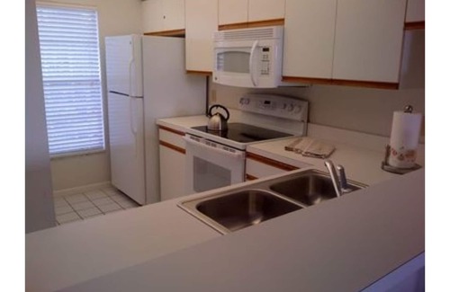 Plantation Condominio | ¿Te mudas a Florida? ¿Necesita alojamiento a corto plazo?