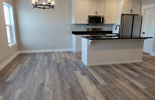 Ammon Casa | Moving to Idaho? New UNFURNISHED 3 B/2.5Ba 1800sqf