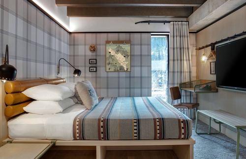 Banff Hotel | Moxy Banff
