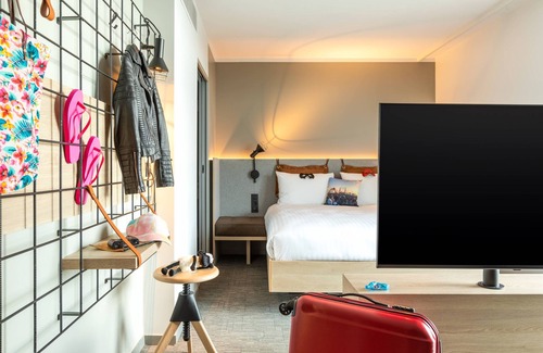 Bassins a Flot Hotel | Moxy Bordeaux Hotel