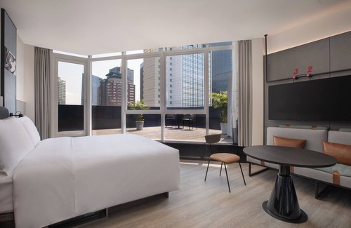 Yuzhong Hotel | Moxy Chongqing