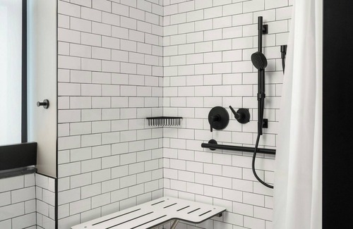Columbia Hotel | Moxy Columbia Downtown