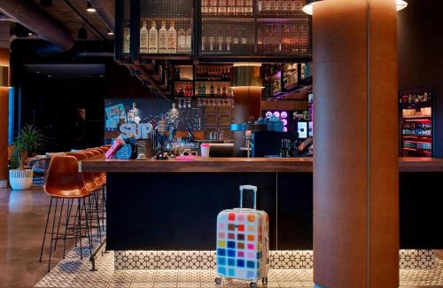 Cherry Creek Hotel | MOXY Denver Cherry Creek
