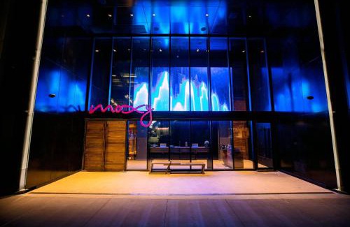 Financial District Hotel | Moxy NYC Downtown