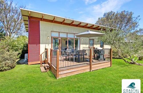 Cowes Villa | Moya's Villa - Phillip Island Cowes Resort Escape