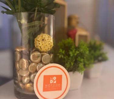 Noida Apartamento | MOYDOM 2BHK APARTMENT IN NOIDA, ZERO kM DELHI