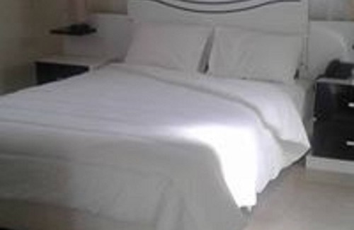 Lusaka Hotel | Moyo lodge