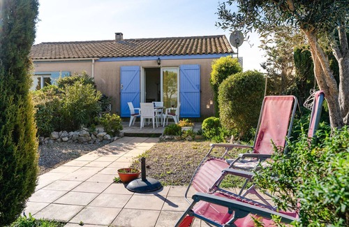 Saint-Pierre-la-Mer Casa | MP21 3-room villa on large garden with view of sea and Clape