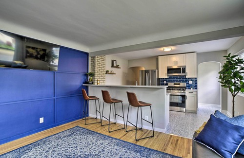 Hiawatha Casa | Mpls Duplex w/ WiFi & Kitchen: 5 Mi to Dtwn!