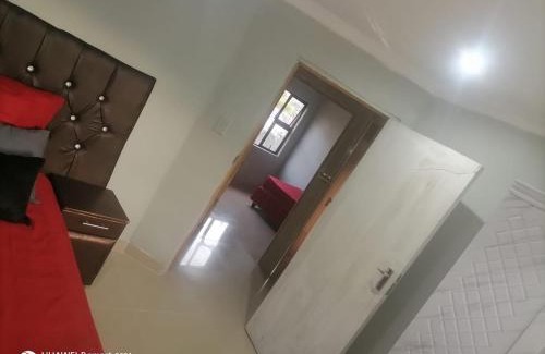 Durban Apartamento | Mr Bookit 129 Westmeath Avenue Bonela Mayville 4091