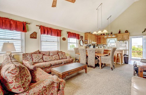 Holden Beach Casa | Mr Gs Relief