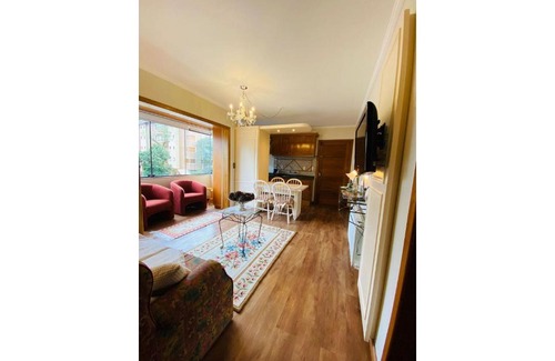 Floresta Apartamento | MRG - Acolhedor 2D no Centro de Gramado