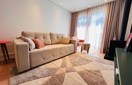 Quinta da Serra Apartamento | MRG - Bellagio Canela- 2 Suítes Próxima à Catedral de Pedra